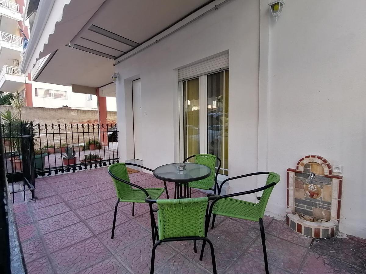 Sea Pleasure Apartment Peraía Екстериор снимка